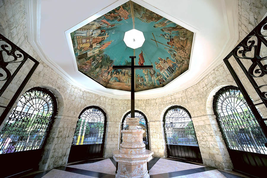 菲律賓海島旅遊勝地「宿霧市」熱門景點 麥哲倫十字架 Magellan’s Cross 菲律賓海島旅遊勝地「宿霧市」熱門景點 麥哲倫十字架 Magellan’s Cross