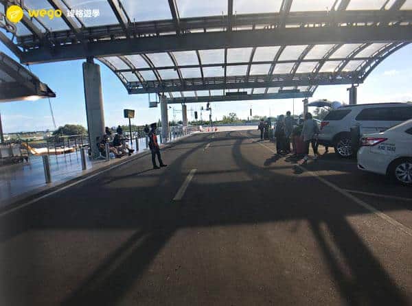 宿霧機場離境攻略 菲律賓遊學離境 乘客下車區 宿霧機場離境教學